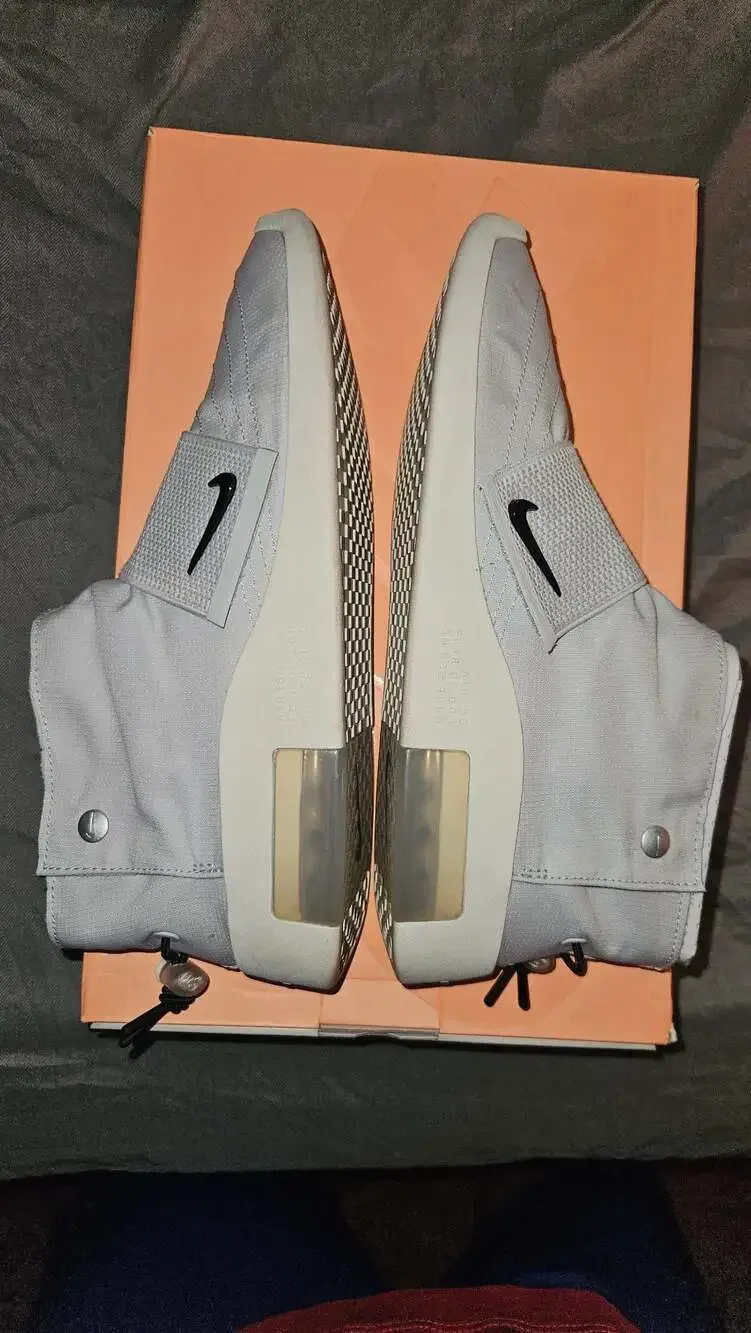Nike Air Fear of God Moc Pure Platinum Sneakers